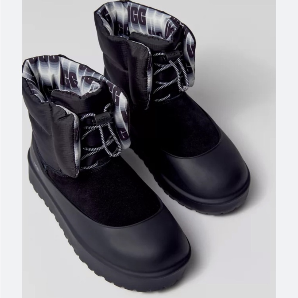 Ugg Classic Maxi Toggle -Sole Desire Womens snow boots.Waterproof